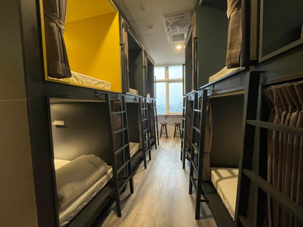 One Night Hostel Yilan Экстерьер фото